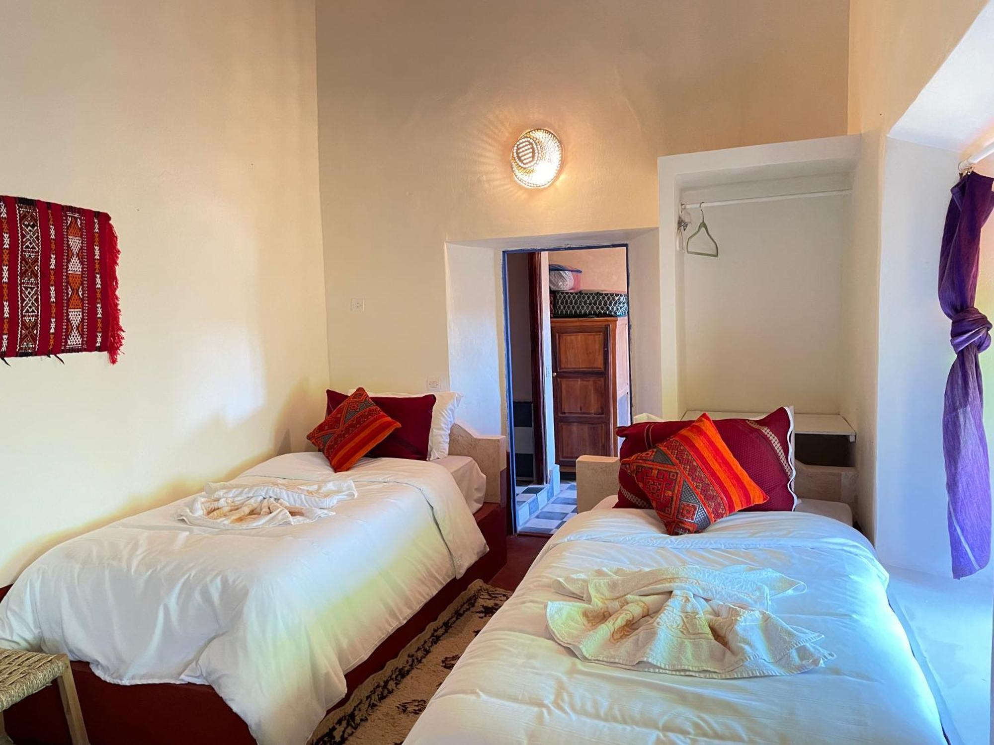 Riad Dades Birds Boumalne エクステリア 写真