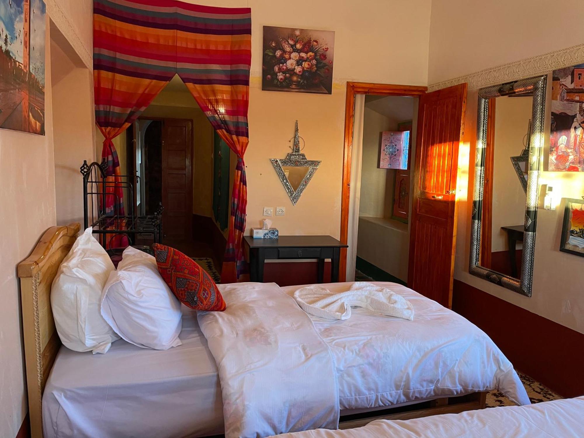 Riad Dades Birds Boumalne エクステリア 写真